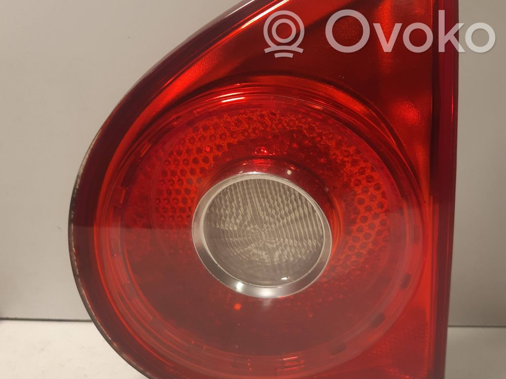 Volkswagen Golf V Lampa tylna 