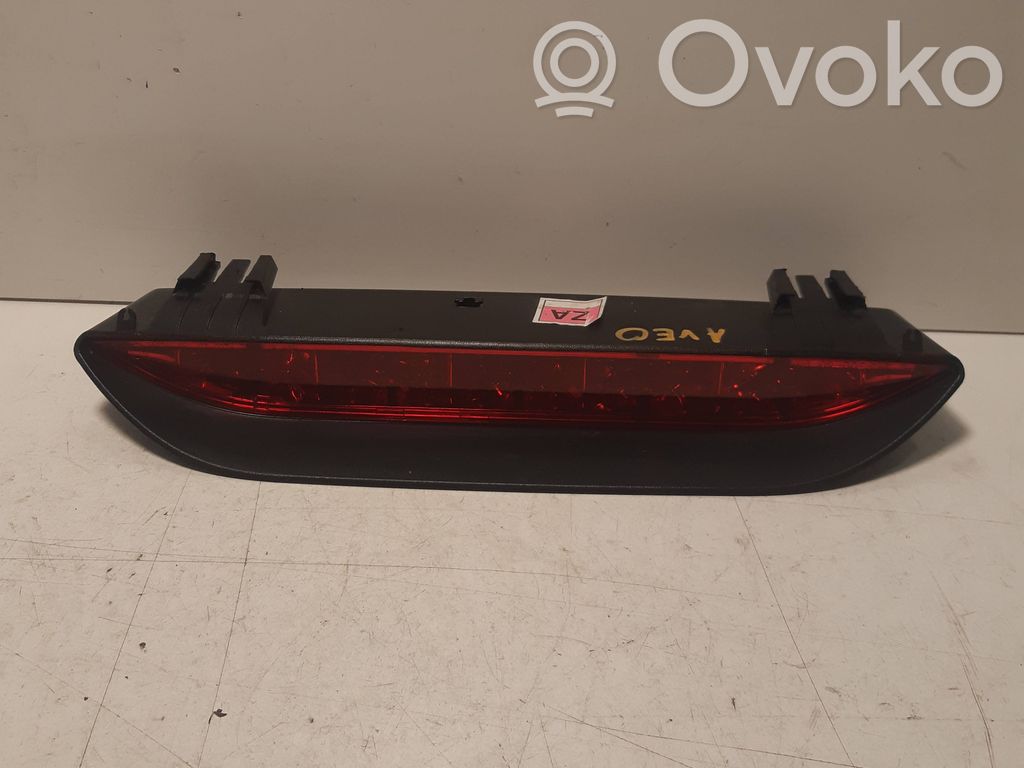 Chevrolet Aveo Third/center stoplight 