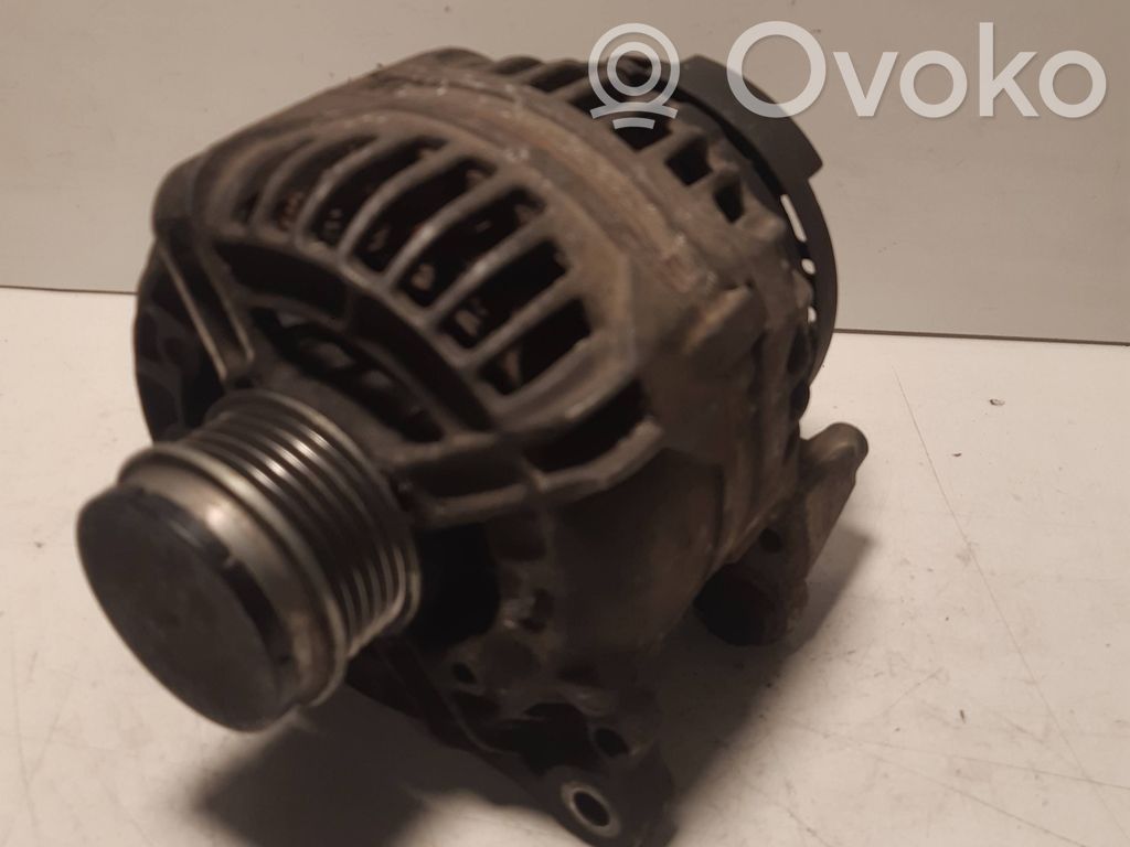 Audi A4 S4 B6 8E 8H Ģenerators 