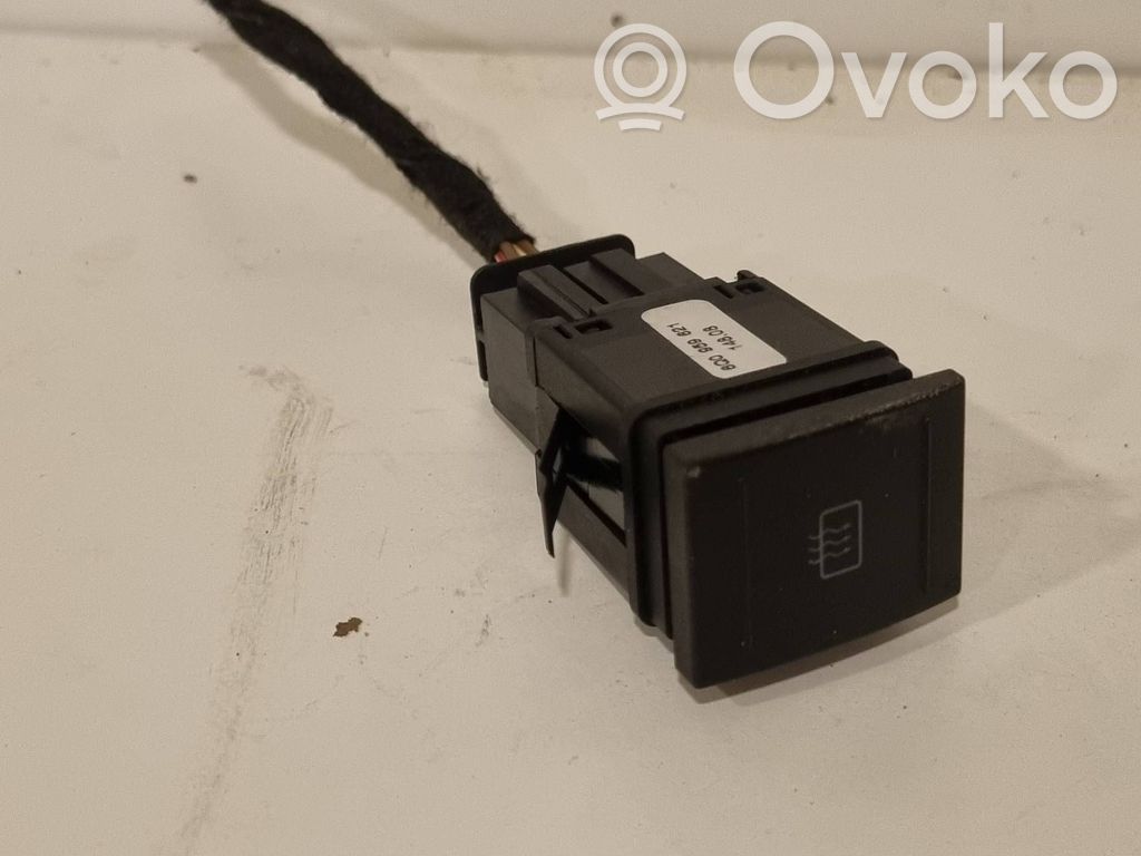 Volkswagen Polo IV 9N3 Windscreen/window heater switch 