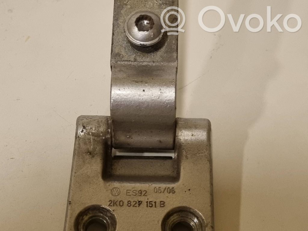 Loading door lower hinge   2K0827151B,ES920506