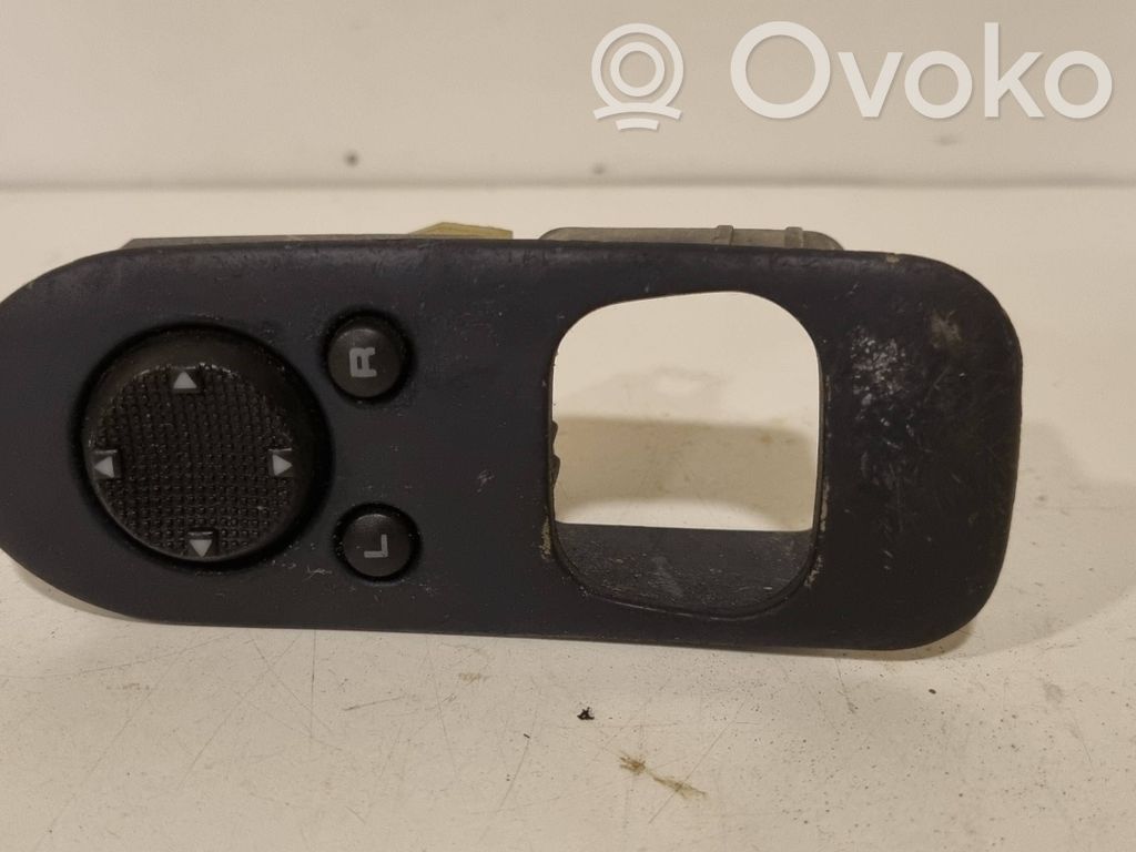 Volkswagen Sharan Electric window control switch 