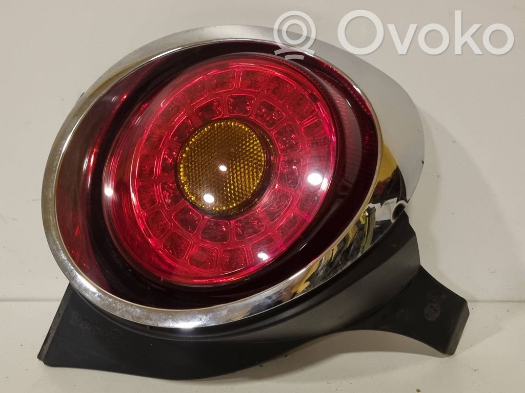 Alfa Romeo Mito Aizmugurējais lukturis virsbūvē 