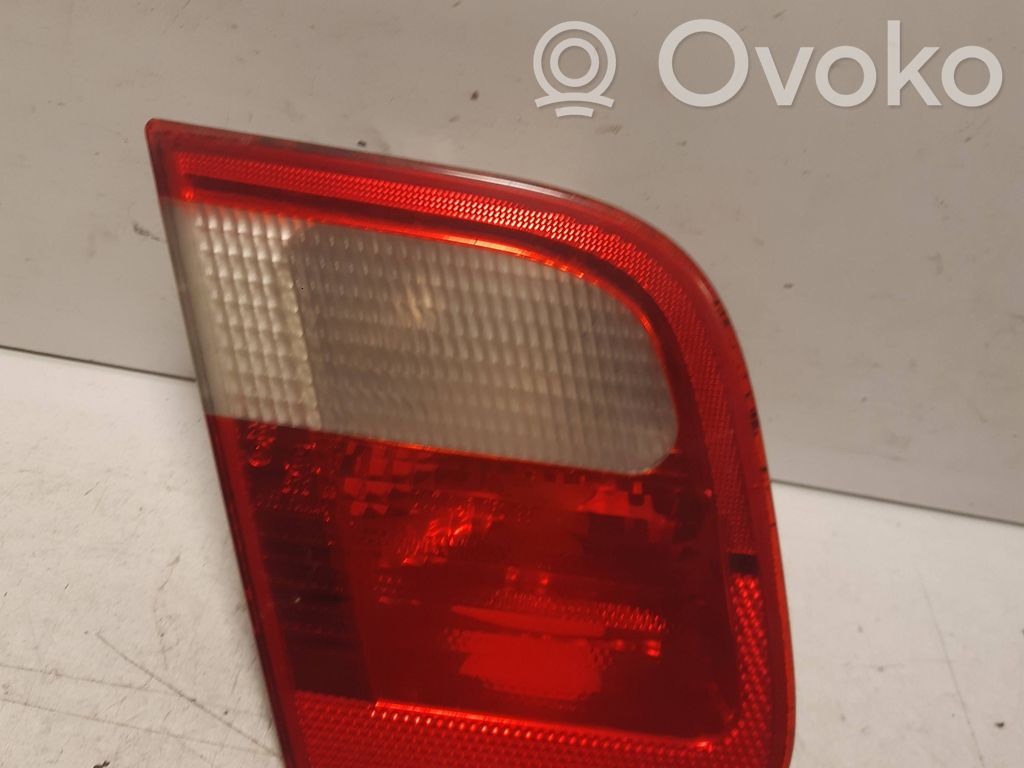 BMW 3 E46 Tailgate rear/tail lights 