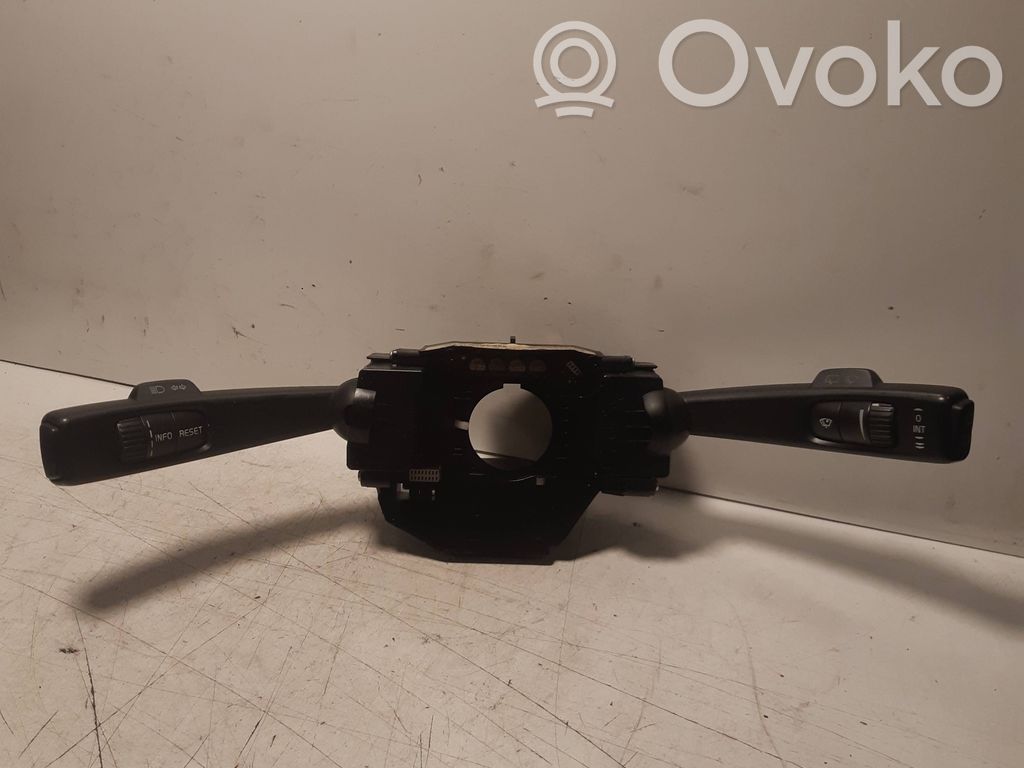 Volvo V50 Wiper turn signal indicator stalk/switch 