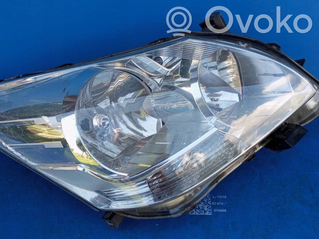 Toyota Verso Scheinwerfer 