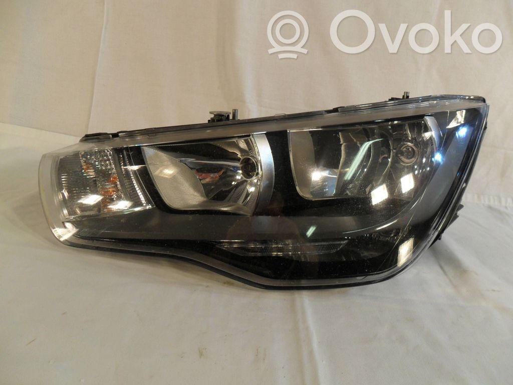 Audi A1 Headlight/headlamp 