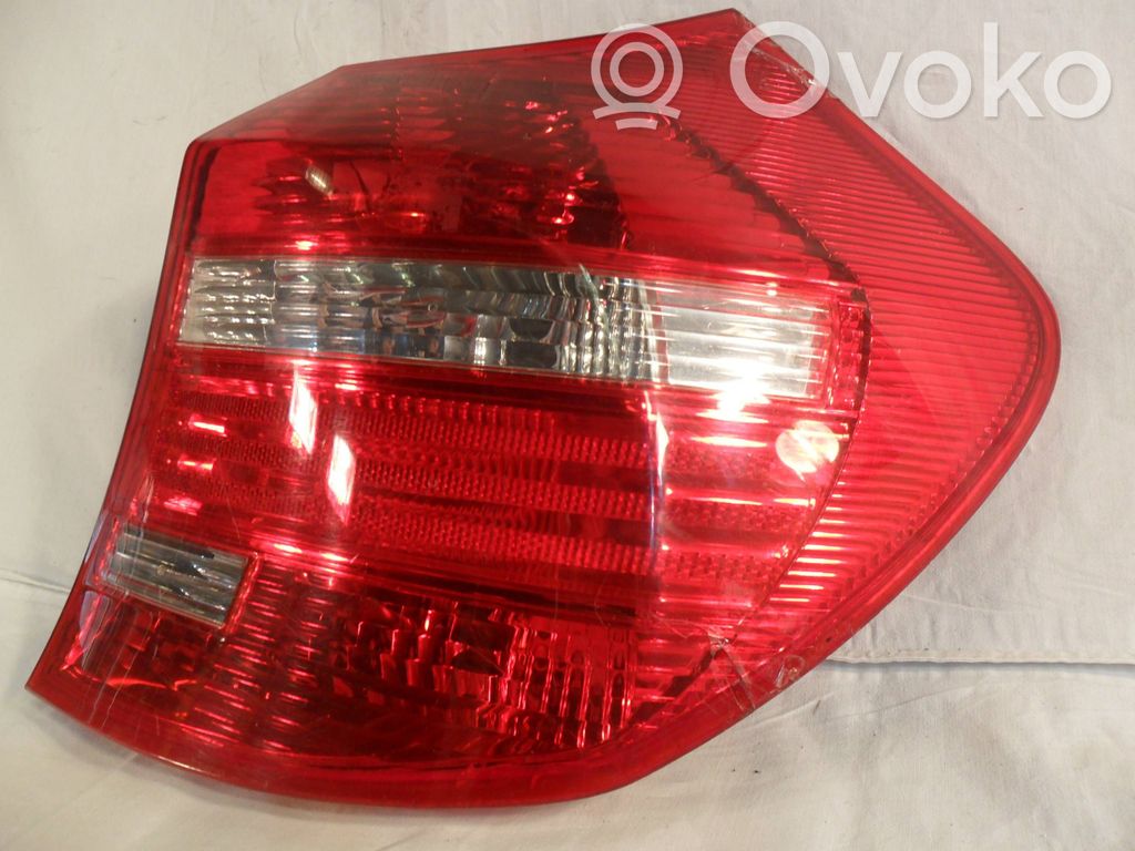 Rear/tail lights   7164356