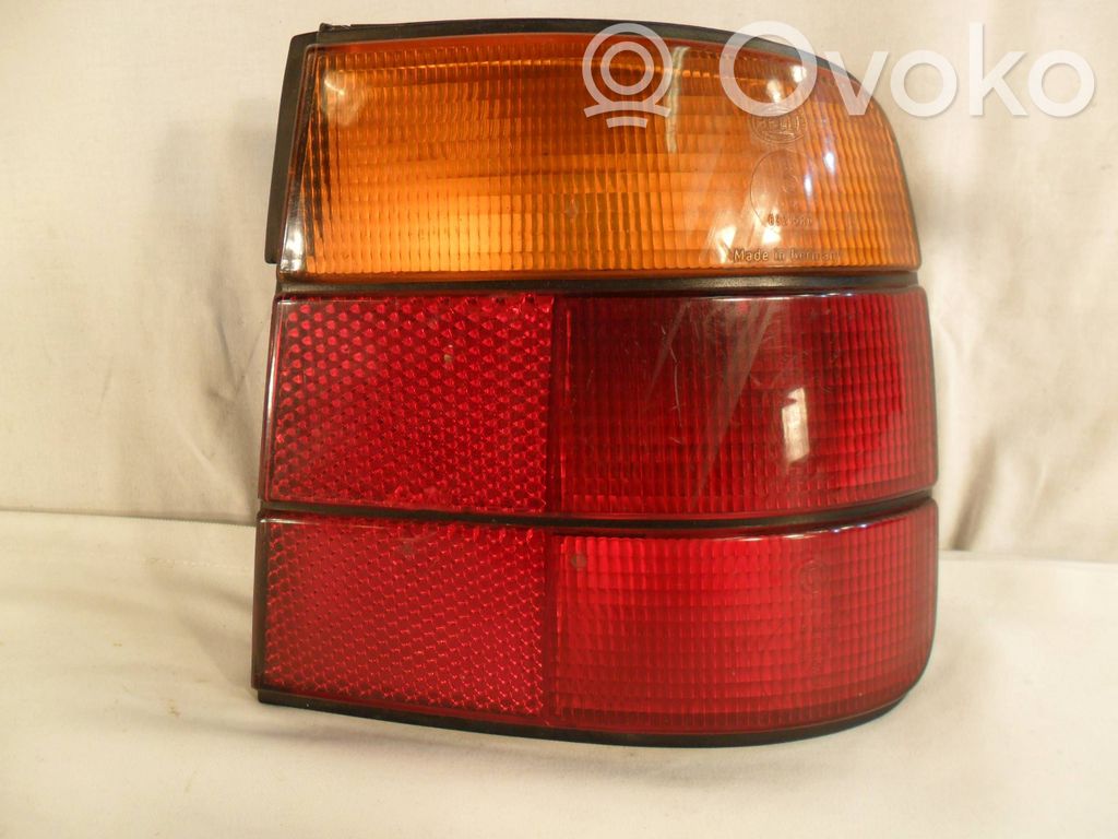 Rear/tail lights   133690