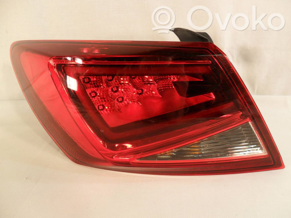 Seat Leon (5F) Rear/tail lights 