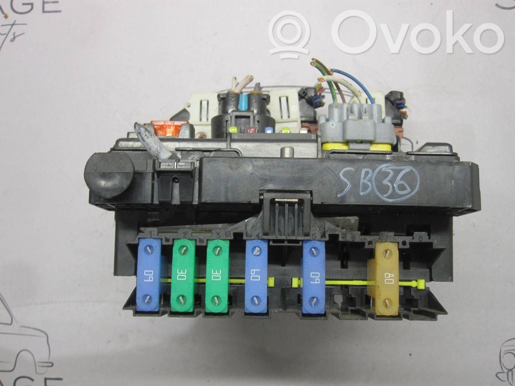 Fuse module   9667199680