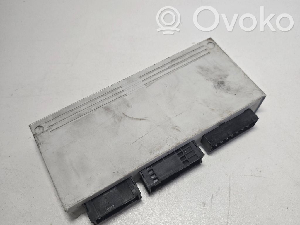 BMW 3 E46 Komforto modulis 