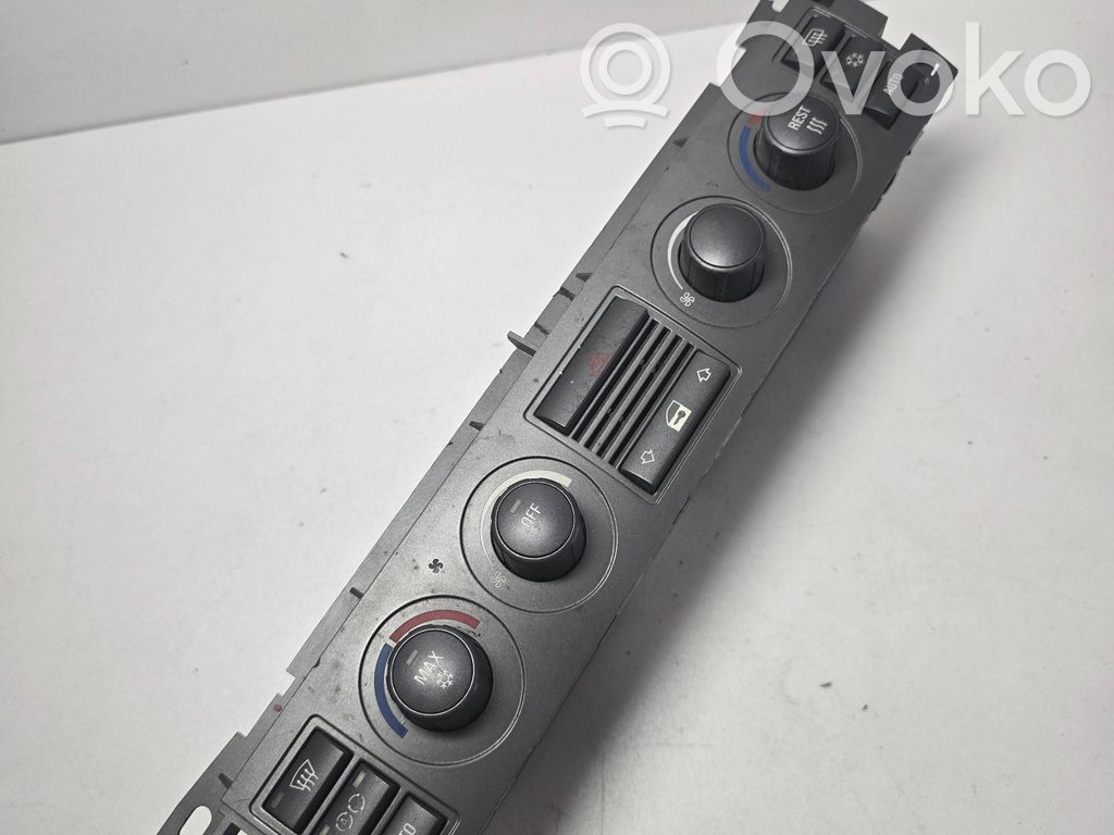 BMW 7 E65 E66 Climate control unit 