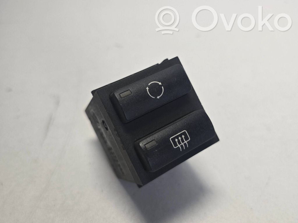 BMW 3 E46 Windscreen/window heater switch 