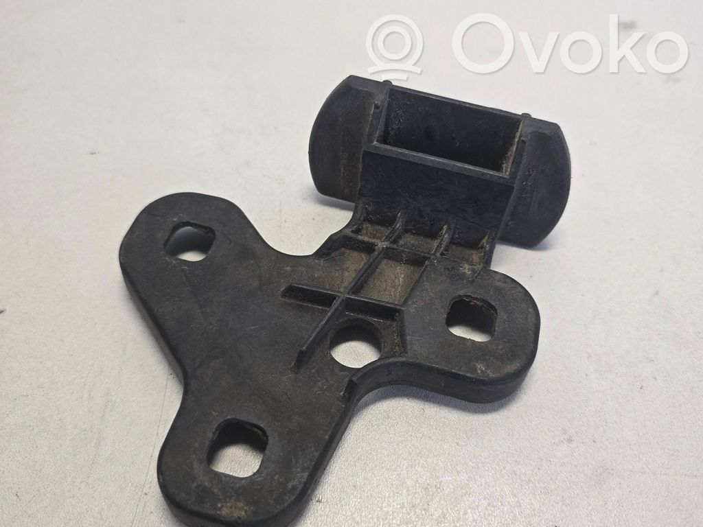 BMW 7 E38 Front bumper mounting bracket 