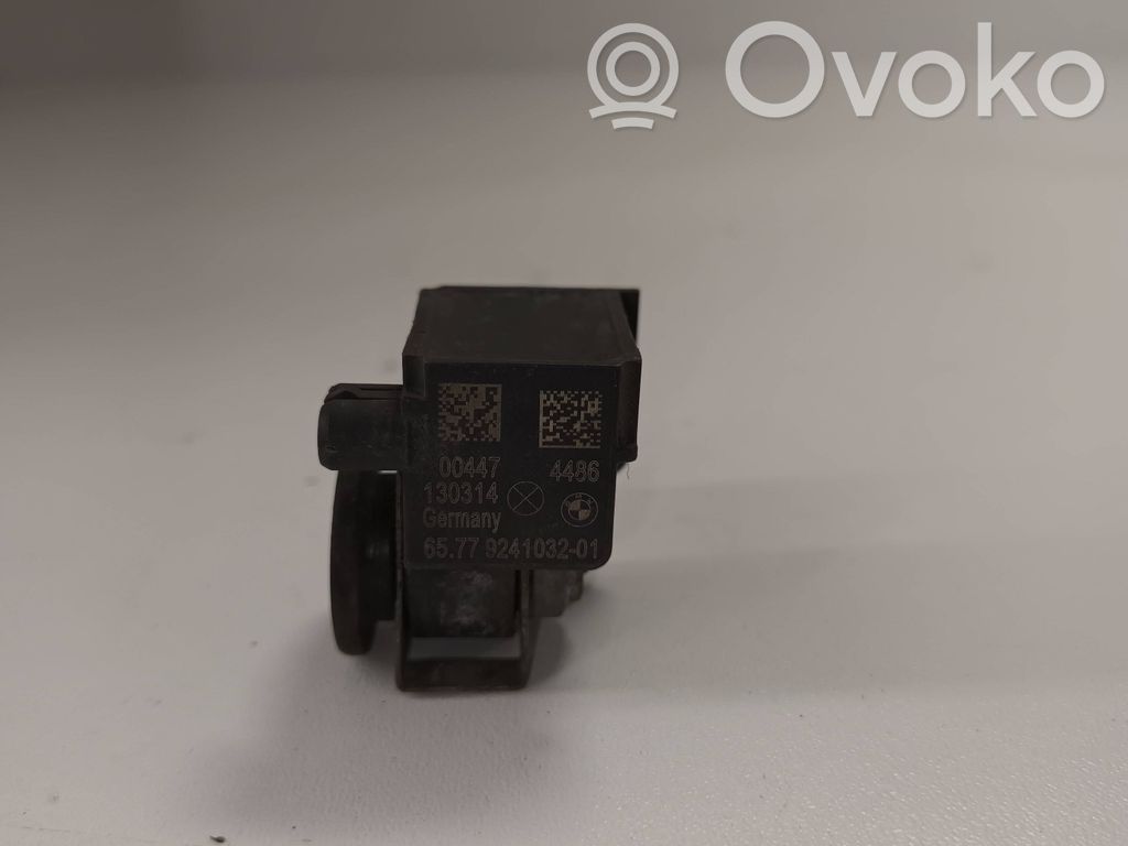 BMW 5 F10 F11 Czujnik uderzenia Airbag 