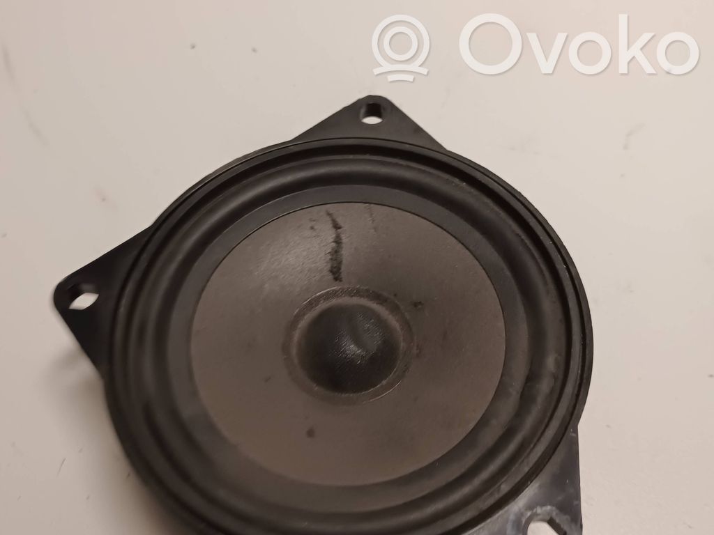 BMW 3 E90 E91 Altavoz de la puerta delantera 