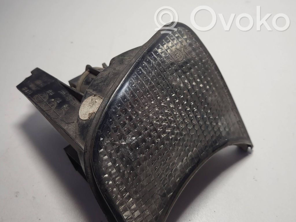 BMW 5 E34 Front indicator light 