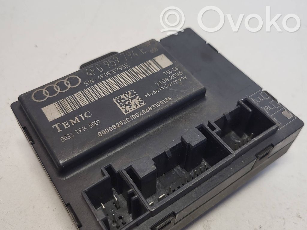 Unité de commande module de porte   4F0959794