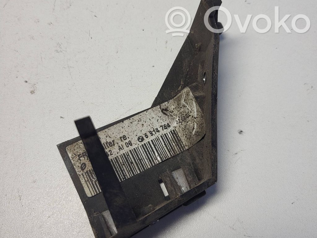 BMW 3 E46 Headlight/headlamp mounting bracket 