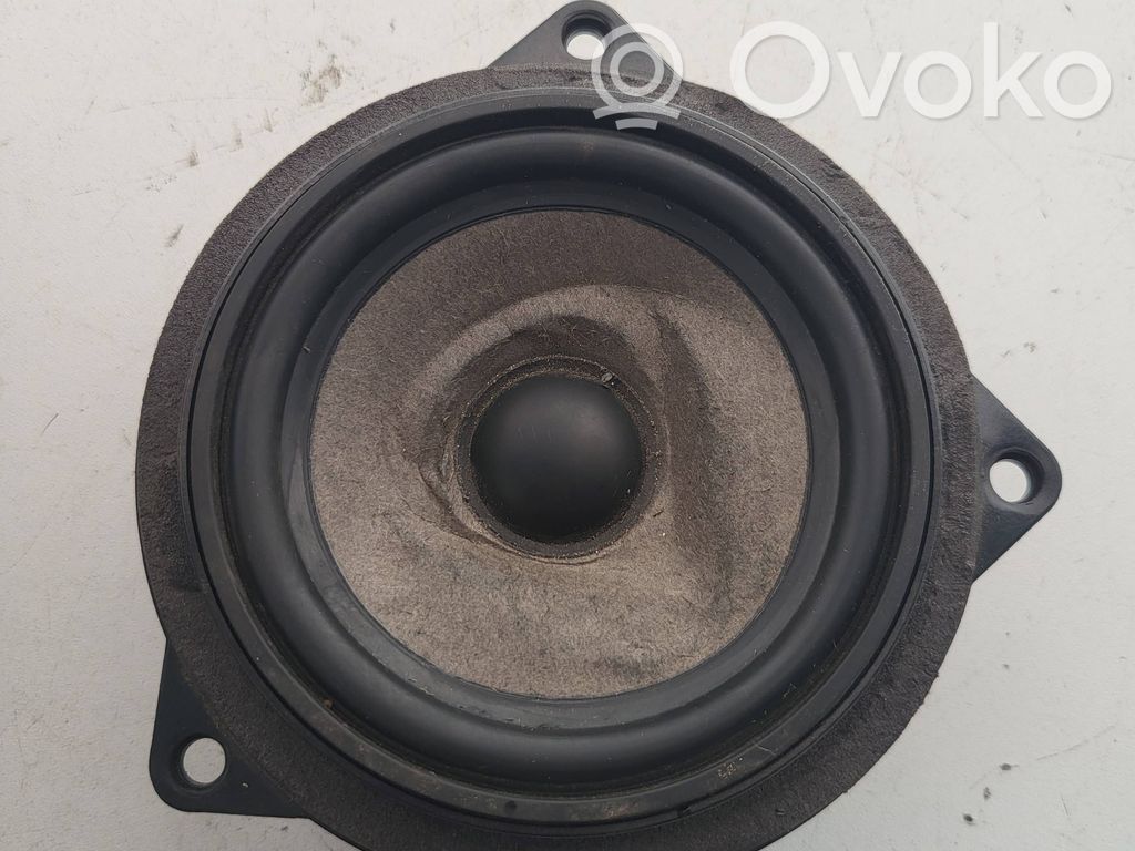 BMW 1 E81 E87 Front door speaker 