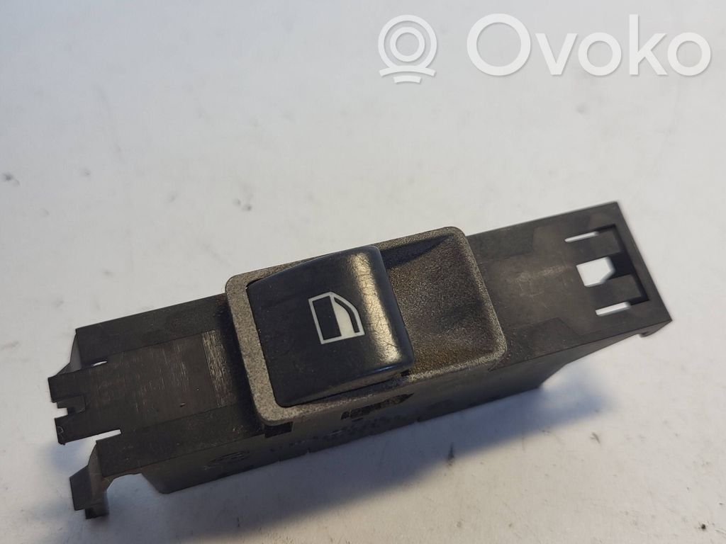 BMW 3 E46 Interruptor del elevalunas eléctrico 