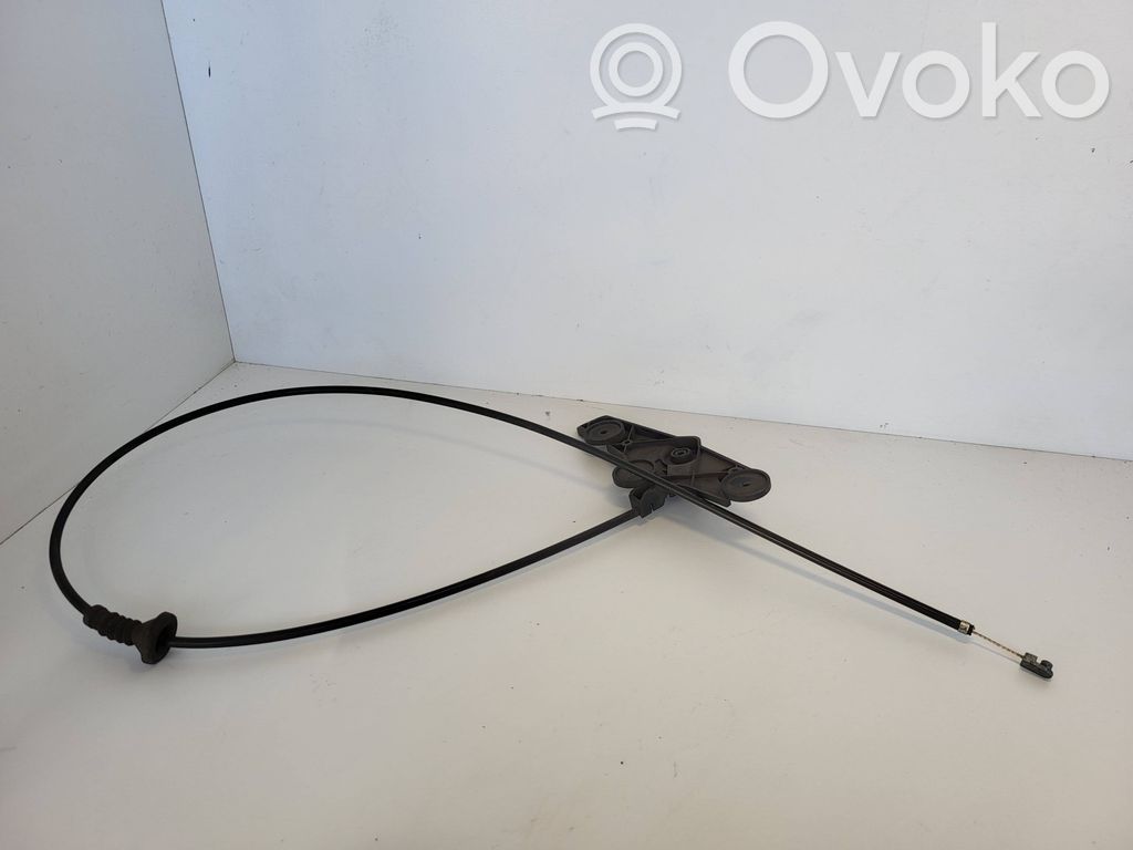 Engine bonnet (hood) release handle   7071707