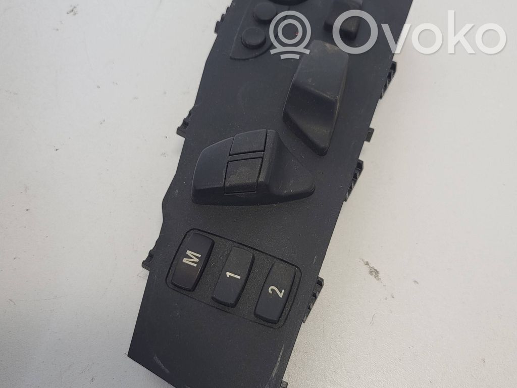 Seat control switch   6926986
