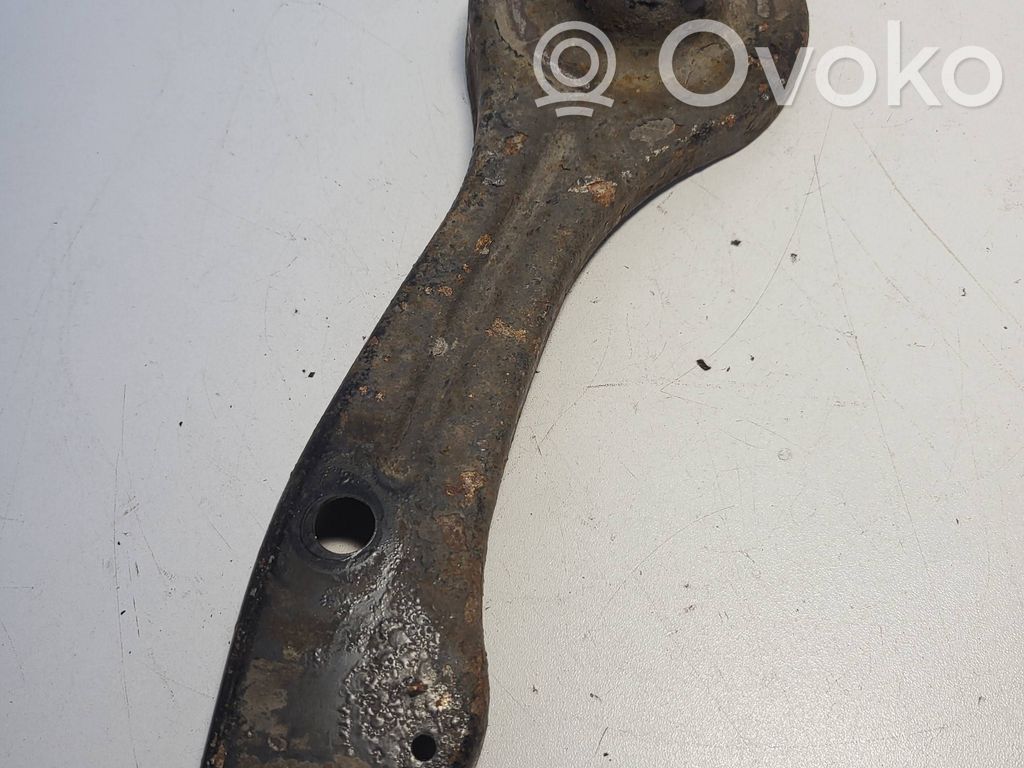 BMW 3 E90 E91 Cits aizmugures šasijas elements 