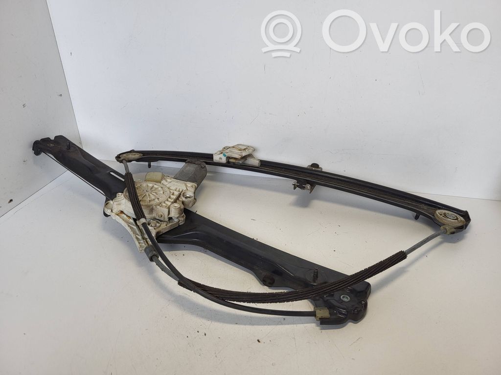 Front door window regulator with motor   7166380