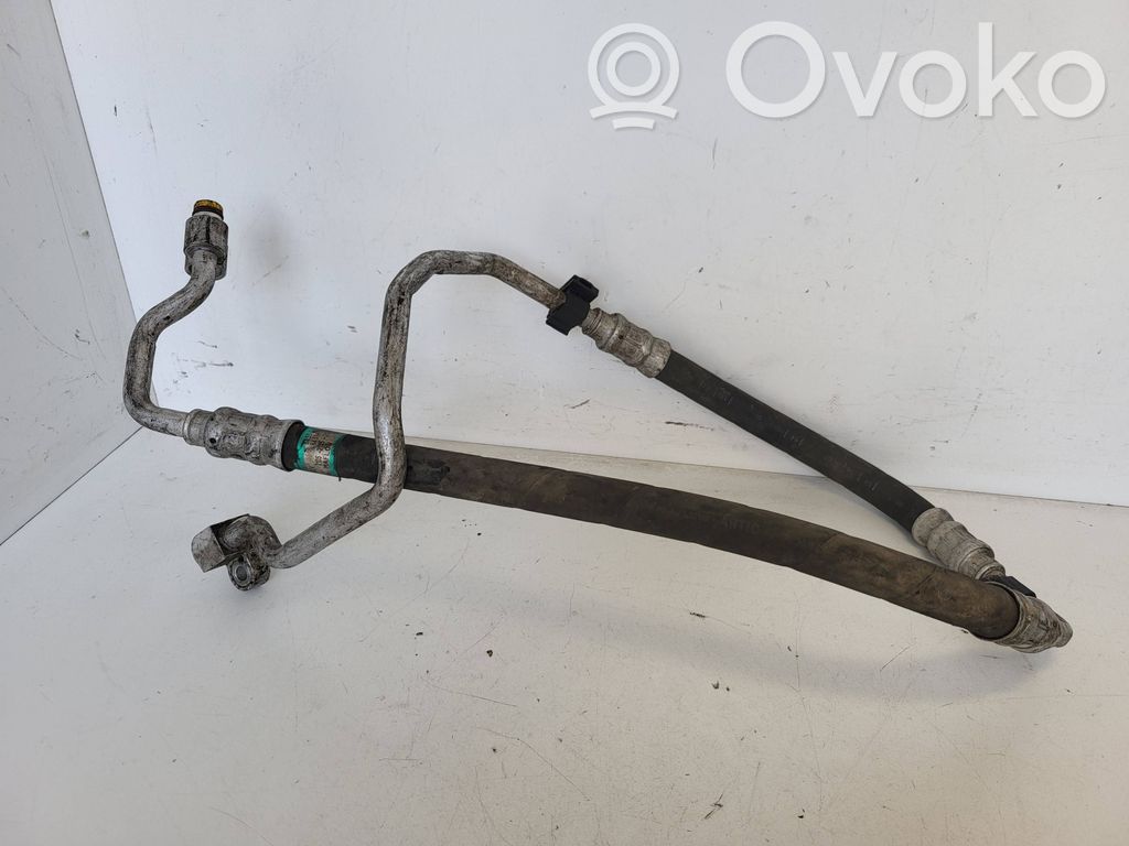 BMW 3 E90 E91 Air conditioning (A/C) pipe/hose 