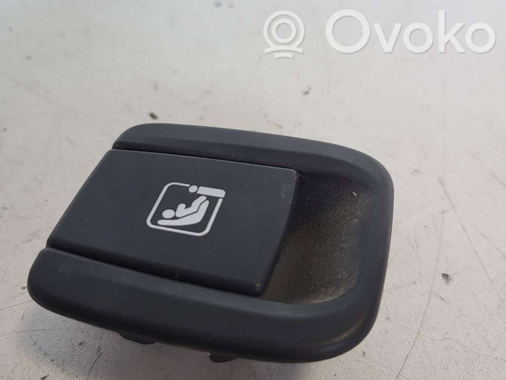 Skoda Octavia Mk4 Cubierta ISOFIX 