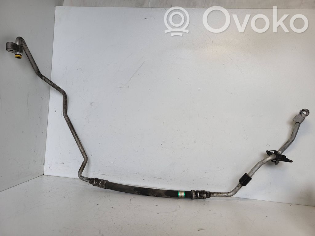 BMW 3 E90 E91 Conductă/furtun aer condiționat (A/C) 