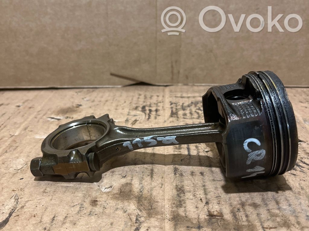 Piston with connecting rod