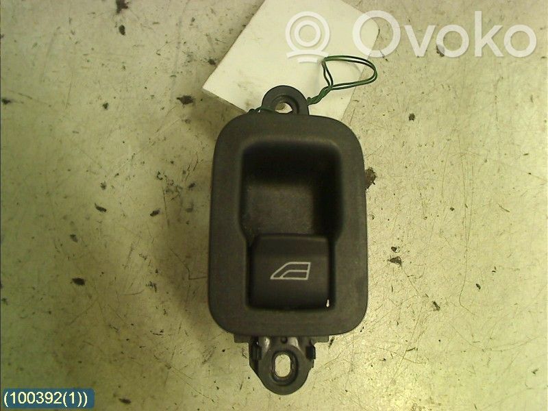 Electric window control switch   30774163,03451405LK