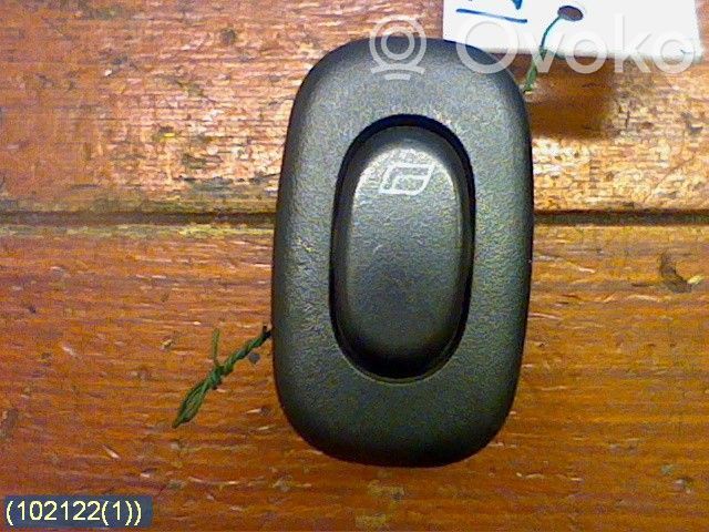 Electric window control switch   12755559,W648VALPS