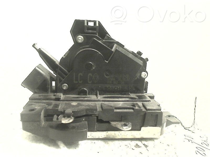 Front door lock   2S4AA21813CB