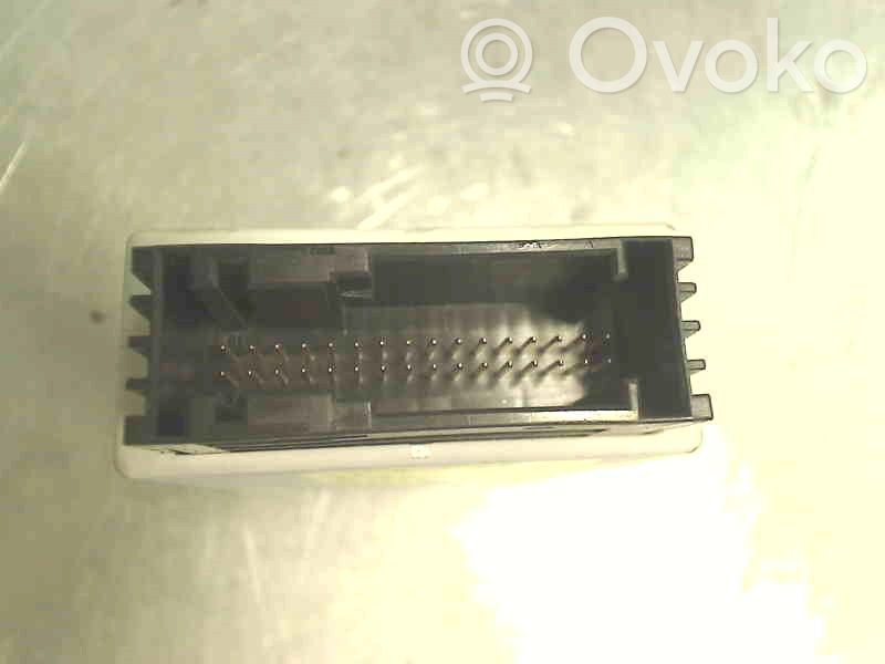 Muut ohjainlaitteet/moduulit   61319183233,28137346DELPHI,9183233