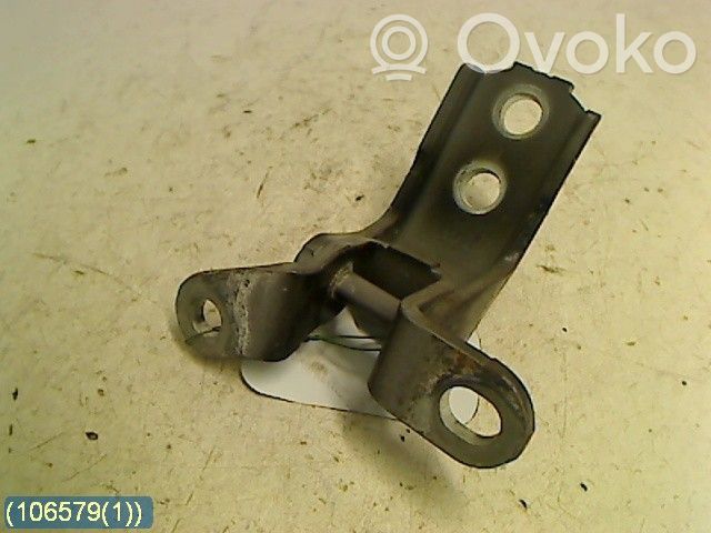 Peugeot 107 Front door upper hinge 