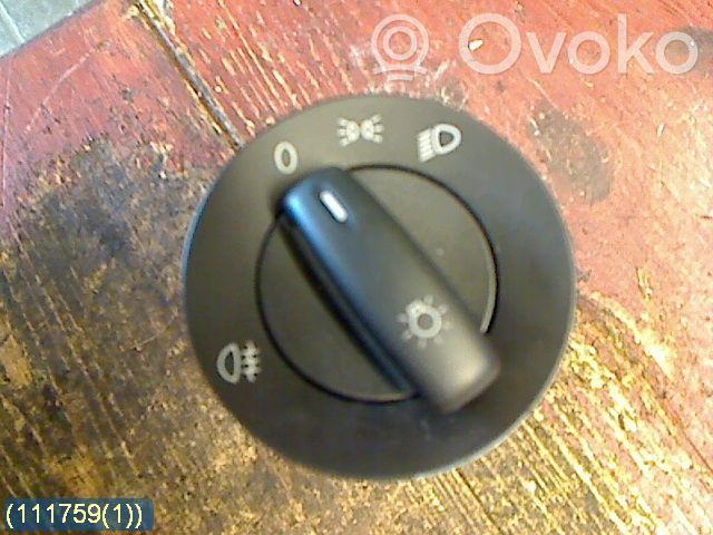 Comutator lumini   1K0941431B