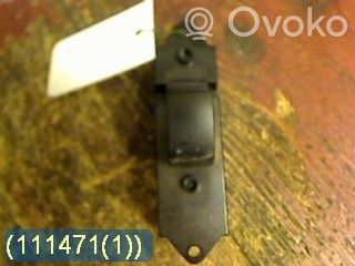 Mitsubishi L200 Electric window control switch 