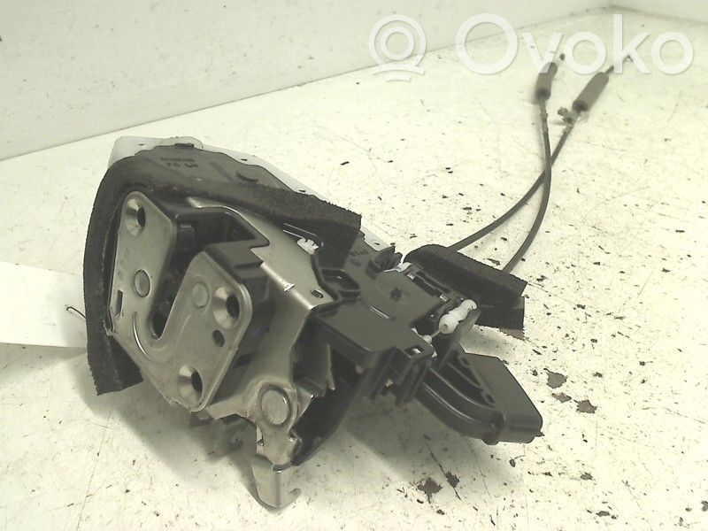 Nissan Juke I F15 Serratura portiera anteriore 