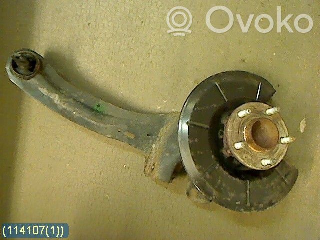 Front wheel hub   1355136