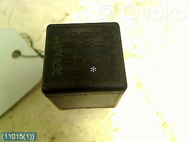 Sonstige Relais   90464760,V23134K52X220