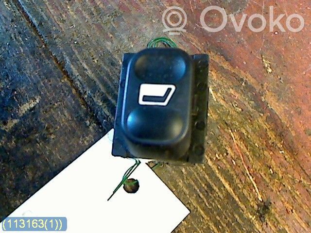 Citroen Berlingo Electric window control switch 