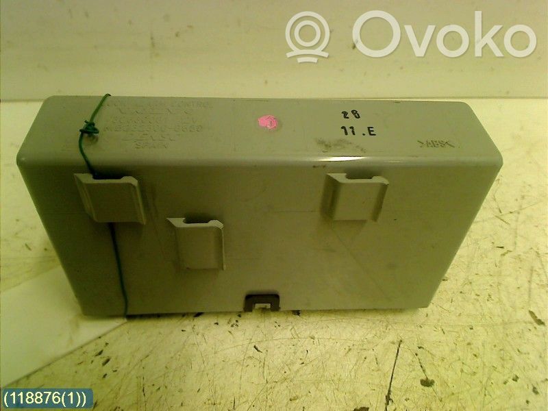 Volvo S40, V40 Unitate/modul de comandă închidere centralizată 