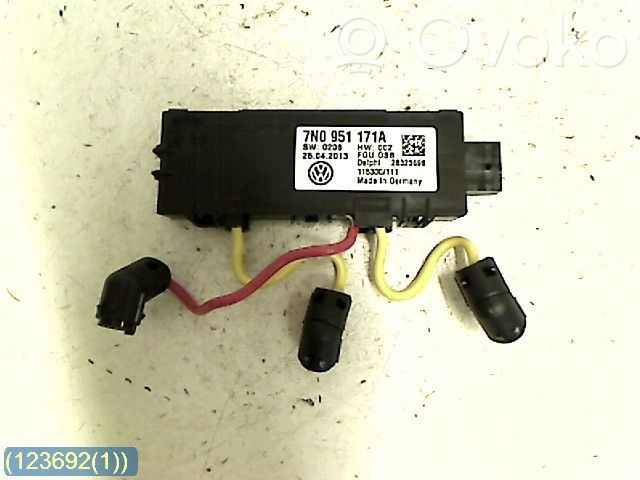 Volkswagen Tiguan Alarma sensor/detector de movimiento 