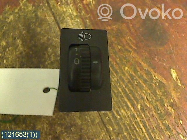 Interruptor de control del panel de luces   8415202021,37139TRW