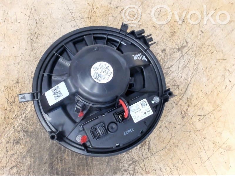 Volkswagen PASSAT B8 Ventilator aerotermă 