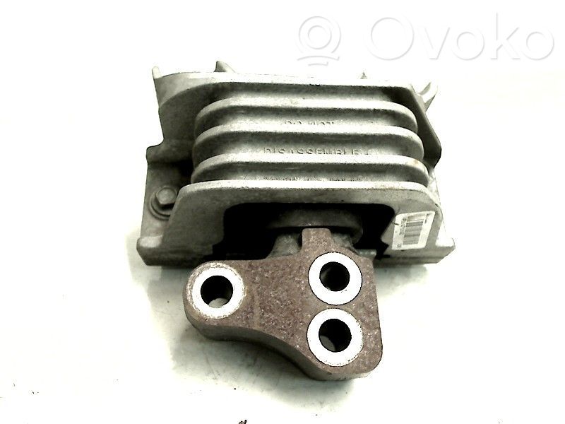 Fiat Freemont Gearbox mount 